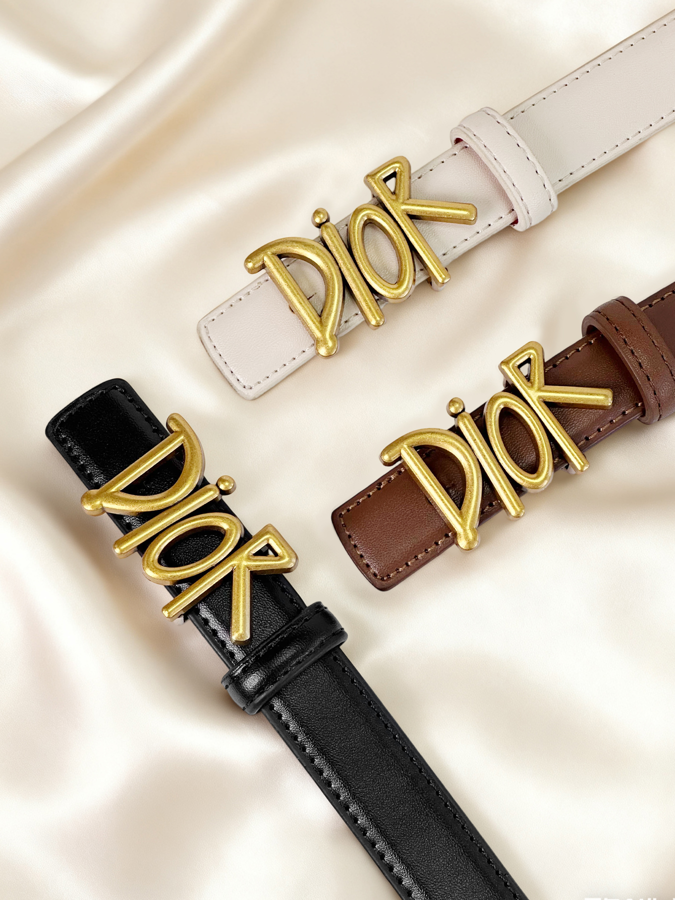 CCbelt Women's Antique Gold Slanted Script Buckle Skinny Belt 2.5 Inches